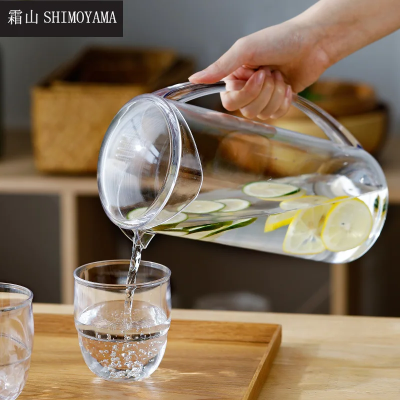 Прозрачная бутылка для холодной воды SHIMOYAMA, большой объем 2 л, чайник для фруктов, холодильник, холодный чайник, пластиковая посуда для напит...
Прозрачная бутылка для холодной воды SHIMOYAMA, большой объем 2 л, чайник для фруктов, холодильник, холодный чайник, пластиковая посуда для напит...