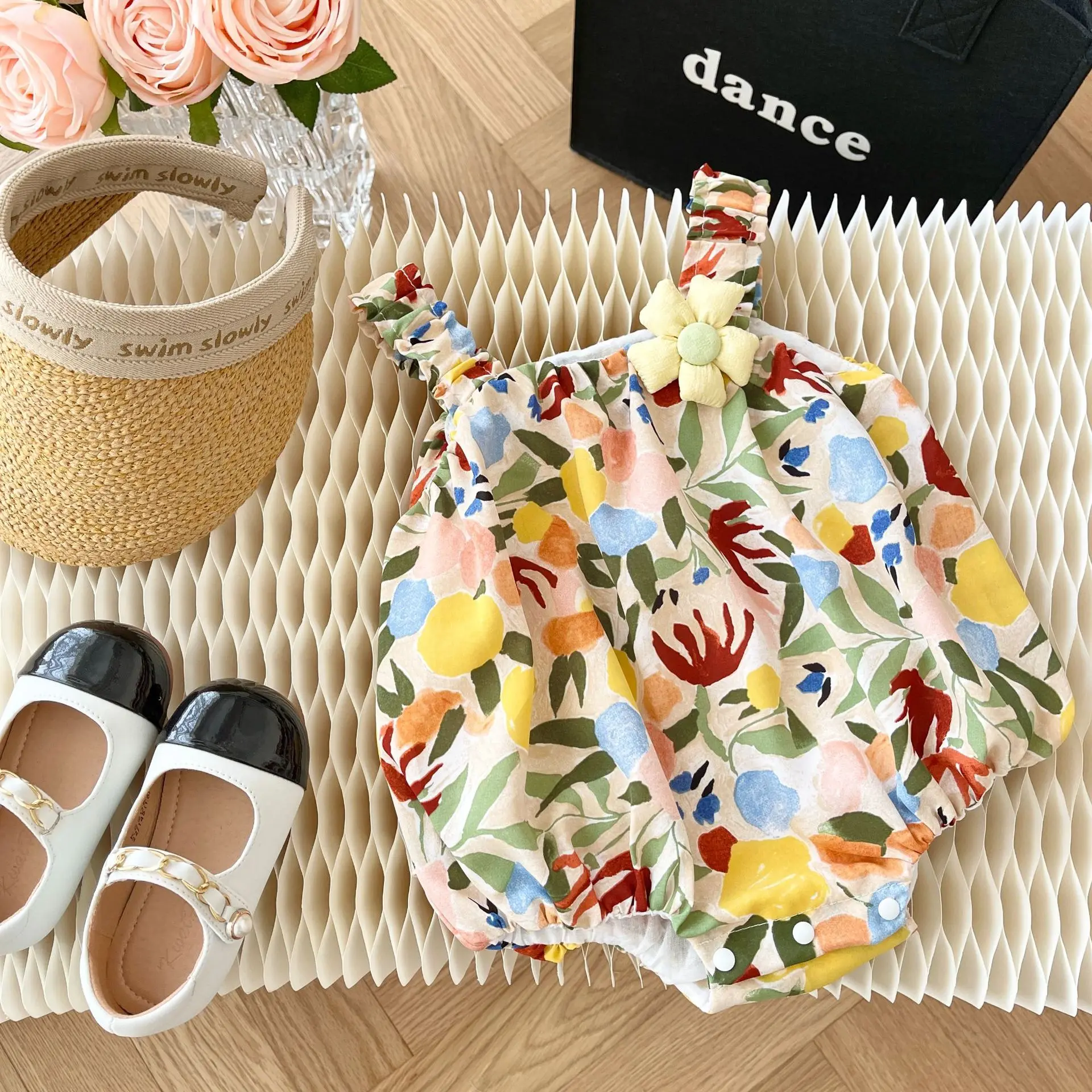 Lemon print summer sling baby girl clothes newborn infant clothes pure cotton high quality children's clothing baby items
Lemon print summer sling baby girl clothes newborn infant clothes pure cotton high quality children's clothing baby items