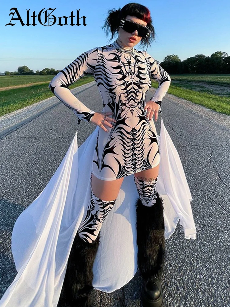 AltGoth Aesthetic Streetwear Y2k Dress Women Dark Gothic Harajuku Grunge Printed Long Sleeve O-neck Dress with Stockings Female
AltGoth Aesthetic Streetwear Y2k Dress Women Dark Gothic Harajuku Grunge Printed Long Sleeve O-neck Dress with Stockings Female
