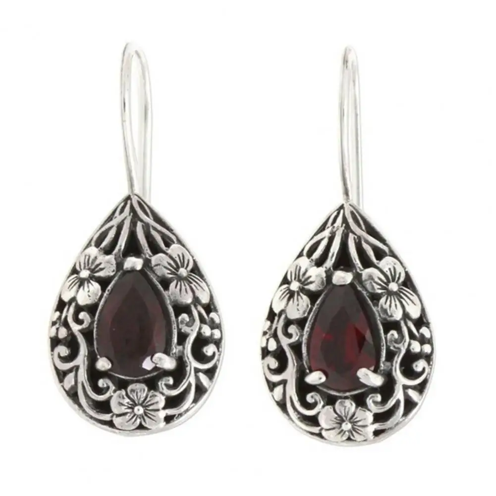 1 Pair Drop Earring Pretty Retro Decorative Imitation Ruby Eardrop Earings for Girl
1 Pair Drop Earring Pretty Retro Decorative Imitation Ruby Eardrop Earings for Girl