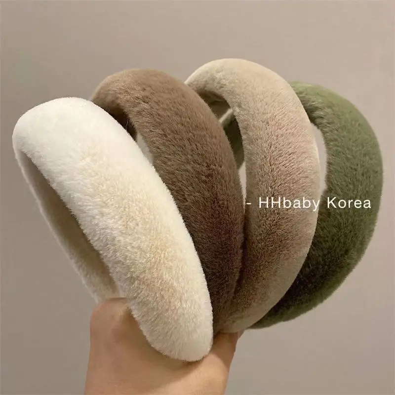 Headband Soild Color Faux Fur Hairbands for Women Girl Hair Band Female Handmade Head Hoop Headdress Hair Accessories R90
Headband Soild Color Faux Fur Hairbands for Women Girl Hair Band Female Handmade Head Hoop Headdress Hair Accessories R90