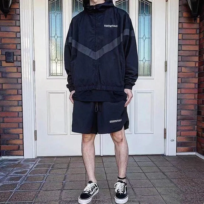 Hip-Hop 3M Reflective Men's Hooded Jacket Men Women 1:1 Best Quality Black Windbreaker Coat Fashion Jackets Top Spring
Hip-Hop 3M Reflective Men's Hooded Jacket Men Women 1:1 Best Quality Black Windbreaker Coat Fashion Jackets Top Spring