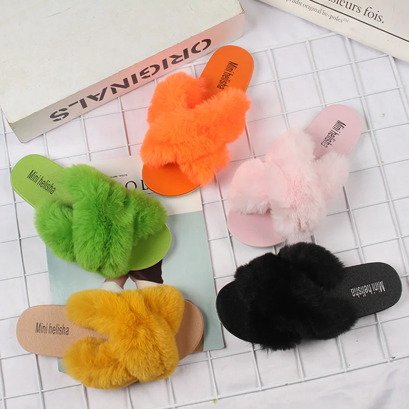 Women Fashion Fur Slippers Platform Flat Heel Cross Strap Non Slip Sole Fluffy Furry Outdoor Slides Luxury Casual Shoes Ladies
Women Fashion Fur Slippers Platform Flat Heel Cross Strap Non Slip Sole Fluffy Furry Outdoor Slides Luxury Casual Shoes Ladies