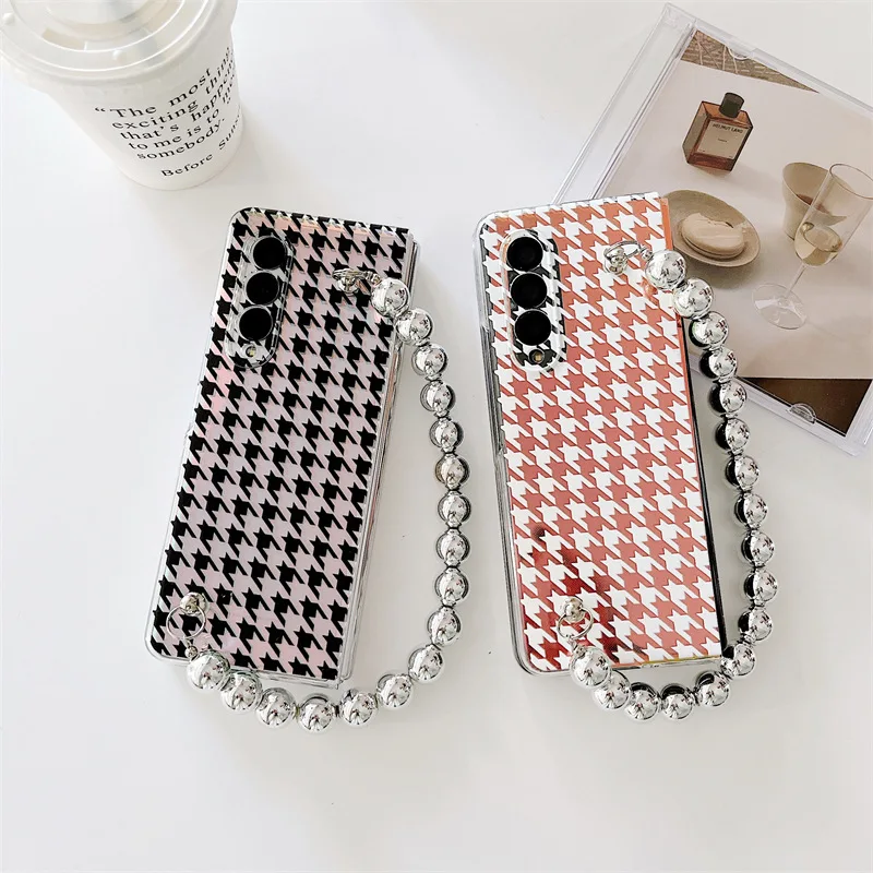 Case for Samsung Galaxy Z Fold 3 All-inclusive Back Cover with Houndstooth Chain Folding Screen Phone Case Z Fold3 Hard Shell
Case for Samsung Galaxy Z Fold 3 All-inclusive Back Cover with Houndstooth Chain Folding Screen Phone Case Z Fold3 Hard Shell