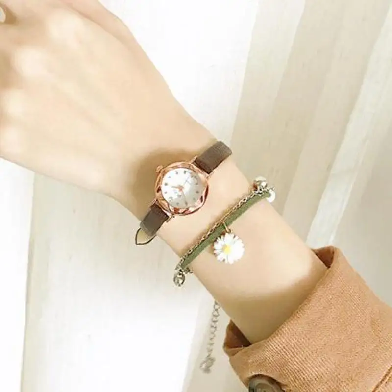 Fashion Luxury Quartz Mini Round Dial Casual Wrist Watches Stainless Strap Fashionable Clock Waterproof Wrist Watch for Ladies
Fashion Luxury Quartz Mini Round Dial Casual Wrist Watches Stainless Strap Fashionable Clock Waterproof Wrist Watch for Ladies
