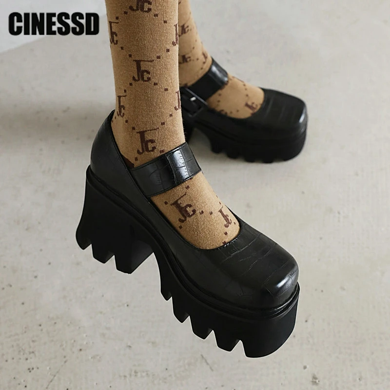 Женские туфли на платформе в стиле панк, на высоком каблуке, Нескользящие туфли-лодочки с пряжкой в готическом стиле, большие размеры до 44, ...
Женские туфли на платформе в стиле панк, на высоком каблуке, Нескользящие туфли-лодочки с пряжкой в готическом стиле, большие размеры до 44, ...