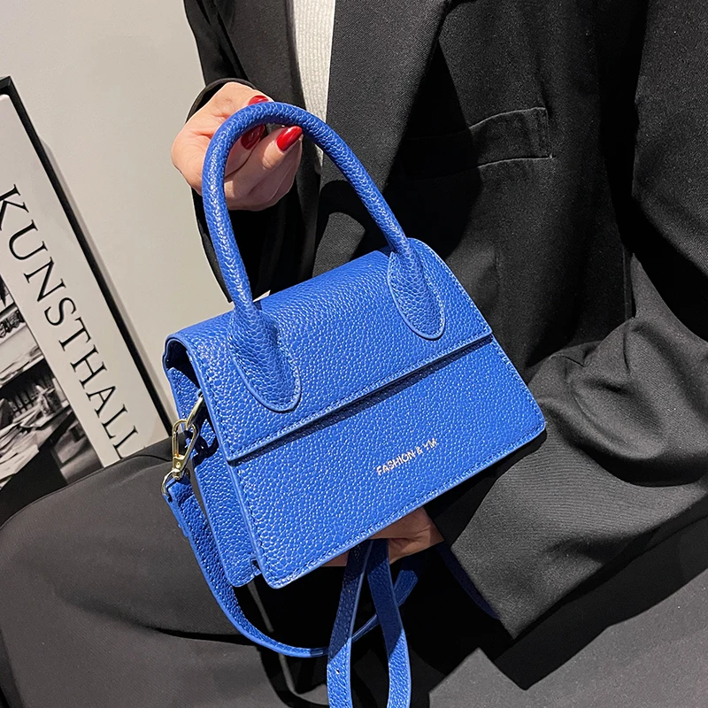 Mini Leuke Kawaii Pu Lederen Crossbody Tassen Met Korte Handvatten Voor Vrouwen 2022 Zomer Eenvoudige Luxe Schouder Handtassen
Mini Leuke Kawaii Pu Lederen Crossbody Tassen Met Korte Handvatten Voor Vrouwen 2022 Zomer Eenvoudige Luxe Schouder Handtassen