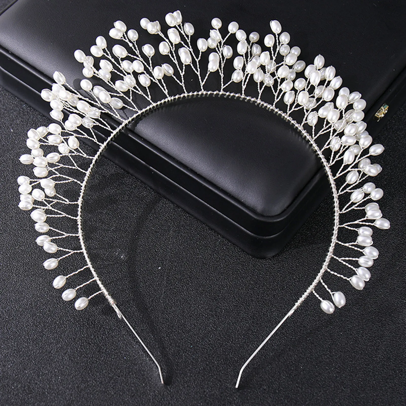 Bridal Sweet Headband Handmade Headpieces Banquet Pearls Headdress For Banquet Wedding Hair Accessories Women Girls Headwear
Bridal Sweet Headband Handmade Headpieces Banquet Pearls Headdress For Banquet Wedding Hair Accessories Women Girls Headwear