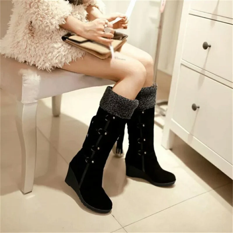 2022 Snow Boots Women Winter Shoes Warm Cotton Shoes Cold Winter Knee High Boots Ladies Wedge Heels Boots 7cm Plus Size 42
2022 Snow Boots Women Winter Shoes Warm Cotton Shoes Cold Winter Knee High Boots Ladies Wedge Heels Boots 7cm Plus Size 42