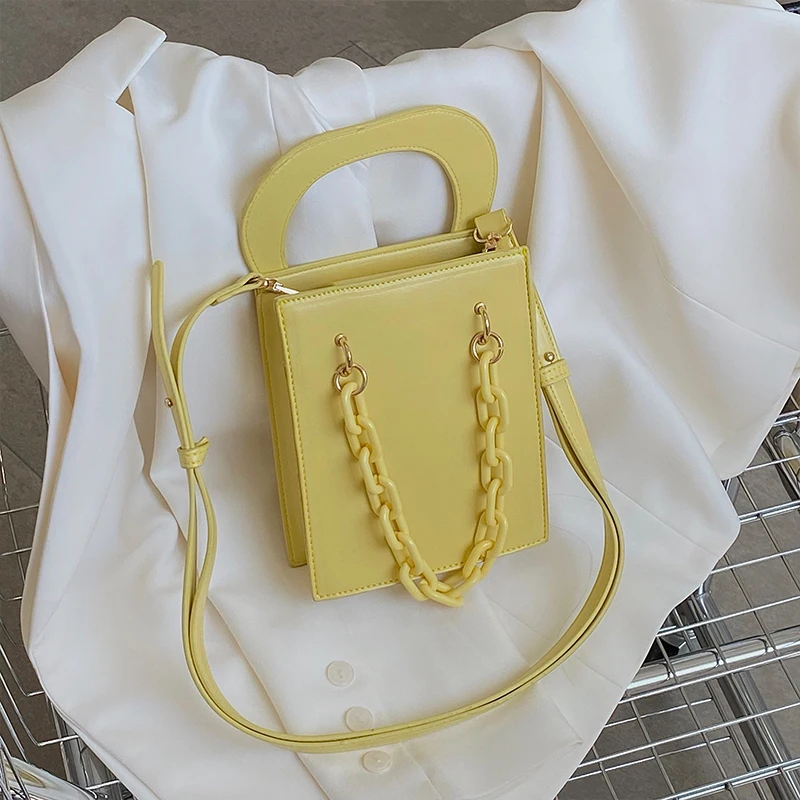 Маленькая квадратная сумка на плечо для женщин, дамские портативные сумочки через плечо с акриловой цепочкой карамельных цветов, Модный же...
Маленькая квадратная сумка на плечо для женщин, дамские портативные сумочки через плечо с акриловой цепочкой карамельных цветов, Модный же...