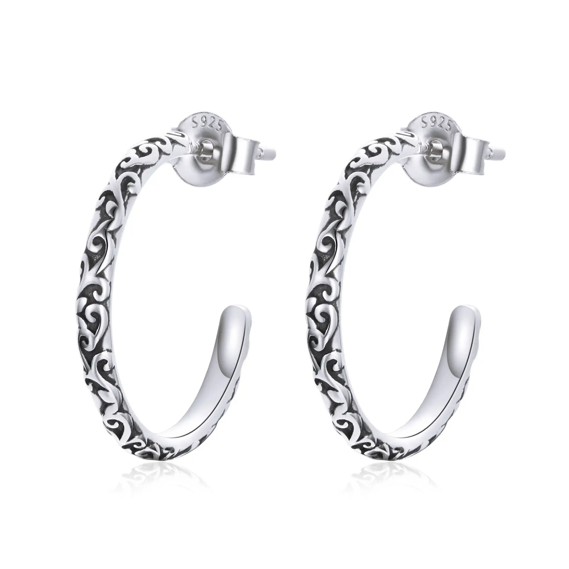 European and American Fashion Sound Retro 925 Silver Ear Studs High Quality Retro Ear Studs Women's High-end Jewelry
European and American Fashion Sound Retro 925 Silver Ear Studs High Quality Retro Ear Studs Women's High-end Jewelry