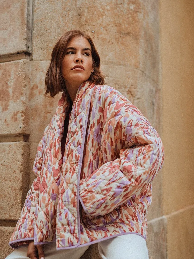 Contrast Color Printed Cotton Coat For Women Fashion Lapel Long Sleeved Pocket Warm Jacket 2023 Autumn Lady Chic High Streetwear
Contrast Color Printed Cotton Coat For Women Fashion Lapel Long Sleeved Pocket Warm Jacket 2023 Autumn Lady Chic High Streetwear