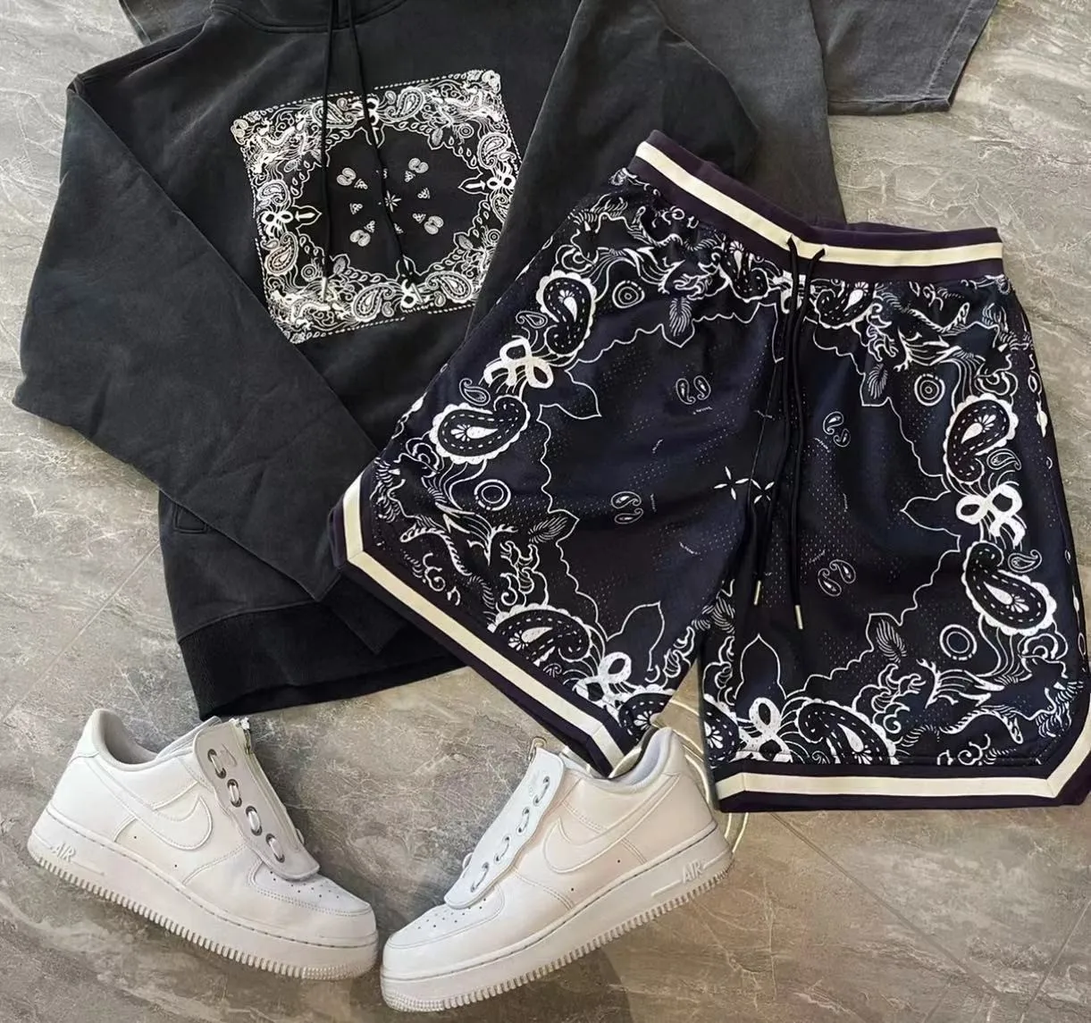 Trendy fast-drying Basketball shorts, Casual sweatpants, Cashew Flowers No More Than Knee pants, Fitness Sports Shorts
Trendy fast-drying Basketball shorts, Casual sweatpants, Cashew Flowers No More Than Knee pants, Fitness Sports Shorts