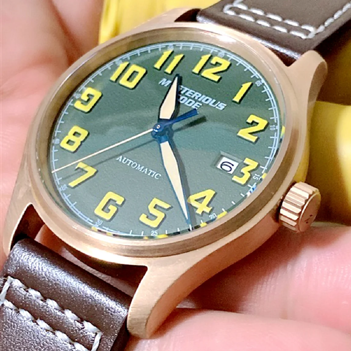 Bronze Pilot Watch Men Sports NH35 Automatic Mechanical Wristwatches Air Force 40mm Titanium Sapphire Luminous Watches Vintage
Bronze Pilot Watch Men Sports NH35 Automatic Mechanical Wristwatches Air Force 40mm Titanium Sapphire Luminous Watches Vintage