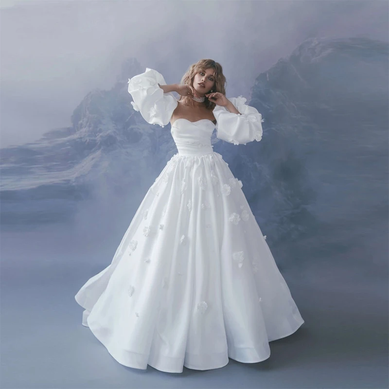 Modern Handcraft Wedding Dress Sweetheart Organza Satin Puff Sleeves Bridal Gowns 3D Applliques Brides Dresses Robe De Mariée
Modern Handcraft Wedding Dress Sweetheart Organza Satin Puff Sleeves Bridal Gowns 3D Applliques Brides Dresses Robe De Mariée