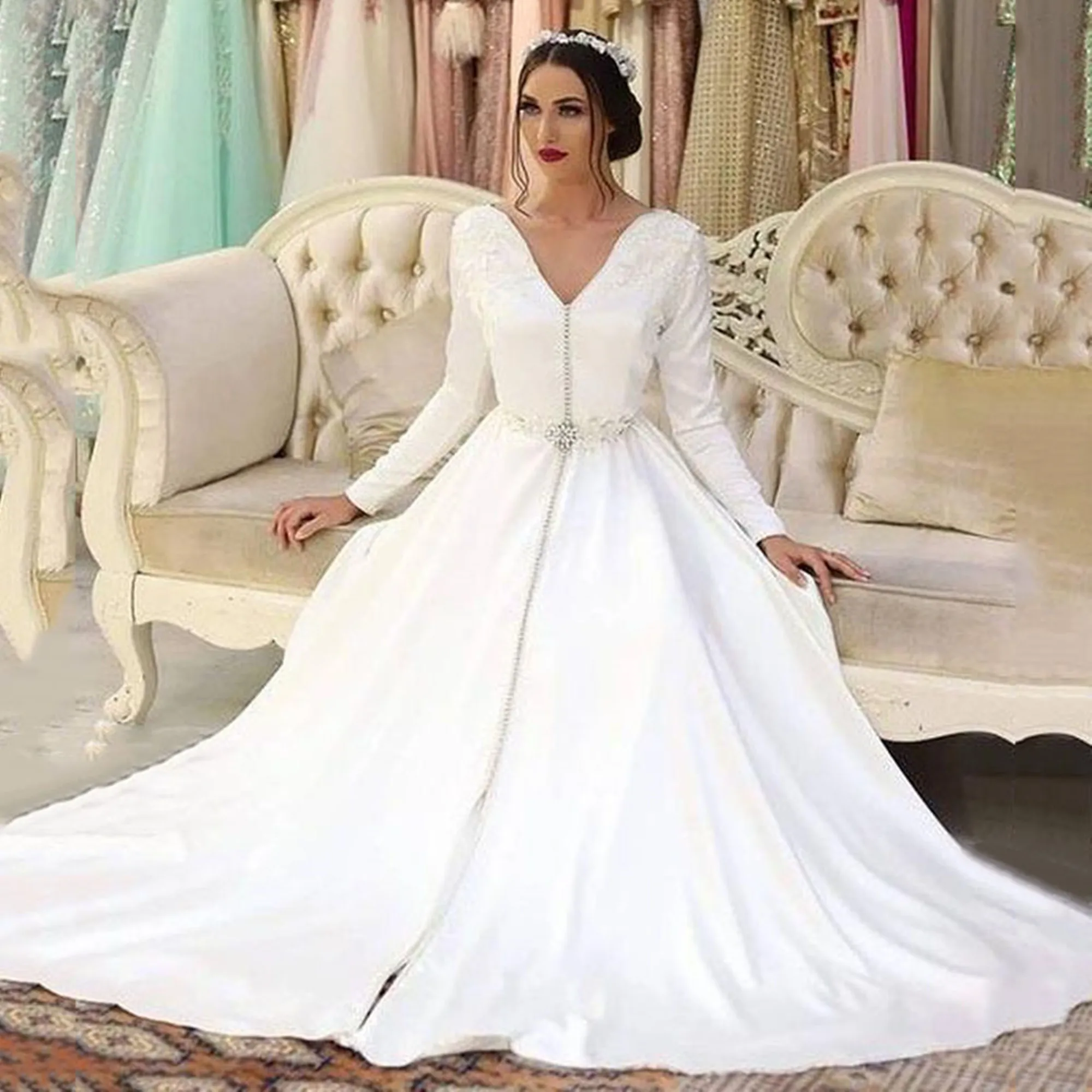 White Satin Caftan Morocca Evening Dress Long Sleeves Appliques Button Islamic Dubai Saudi Arabic Evening Dress Abaya Prom Dress
White Satin Caftan Morocca Evening Dress Long Sleeves Appliques Button Islamic Dubai Saudi Arabic Evening Dress Abaya Prom Dress