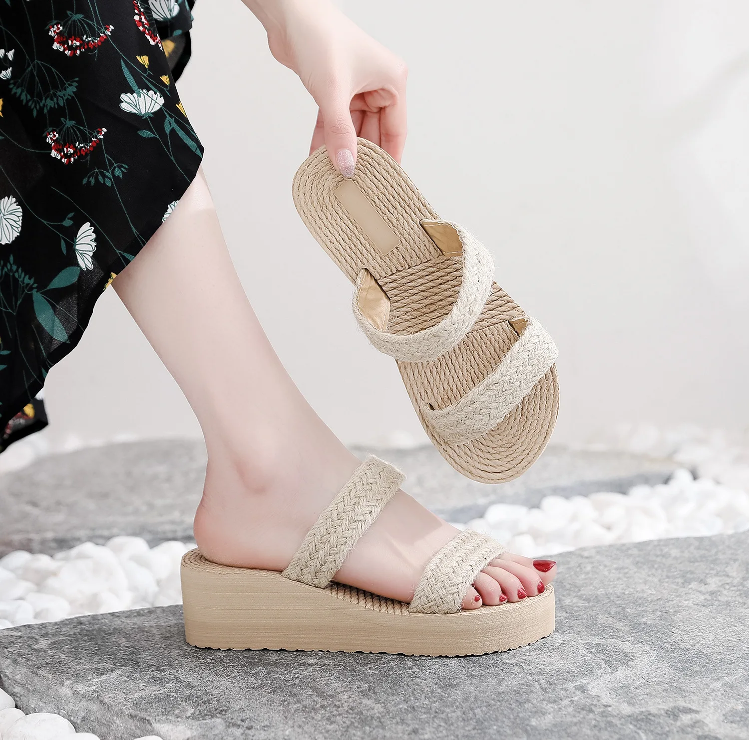 Low Shoes PU Fabric Rome Basic Rubber Hoof Heels Cotton Shoes Low Rome Hoof Heels Cotton Fabric Rubber PU
Low Shoes PU Fabric Rome Basic Rubber Hoof Heels Cotton Shoes Low Rome Hoof Heels Cotton Fabric Rubber PU