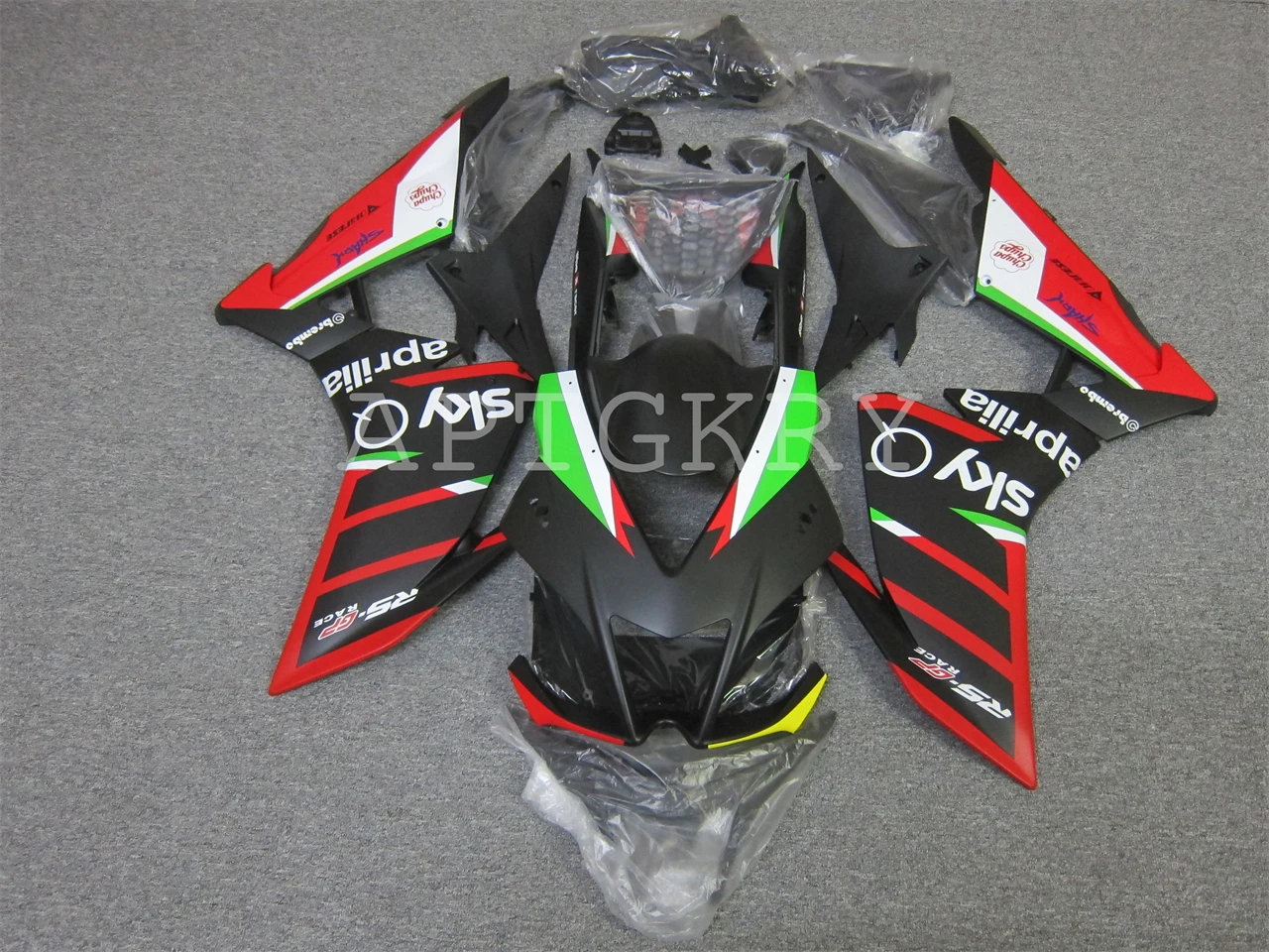 Новый комплект обтекателей для мотоцикла ABS, подходит для Aprilia RSV4 1000 2010 2011 2012 2013 2014 2015, кузов красного и черного цвета на заказ
Новый комплект обтекателей для мотоцикла ABS, подходит для Aprilia RSV4 1000 2010 2011 2012 2013 2014 2015, кузов красного и черного цвета на заказ