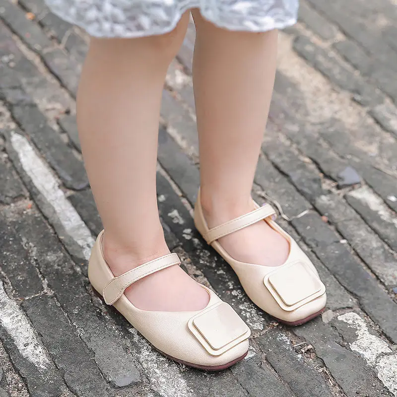 Spring New Girls' Single Shoes Children's Soft-soled Toddler Shoes Cute Baby Small Leather Shoes Square Buckle Kids Dress Shoes
Spring New Girls' Single Shoes Children's Soft-soled Toddler Shoes Cute Baby Small Leather Shoes Square Buckle Kids Dress Shoes