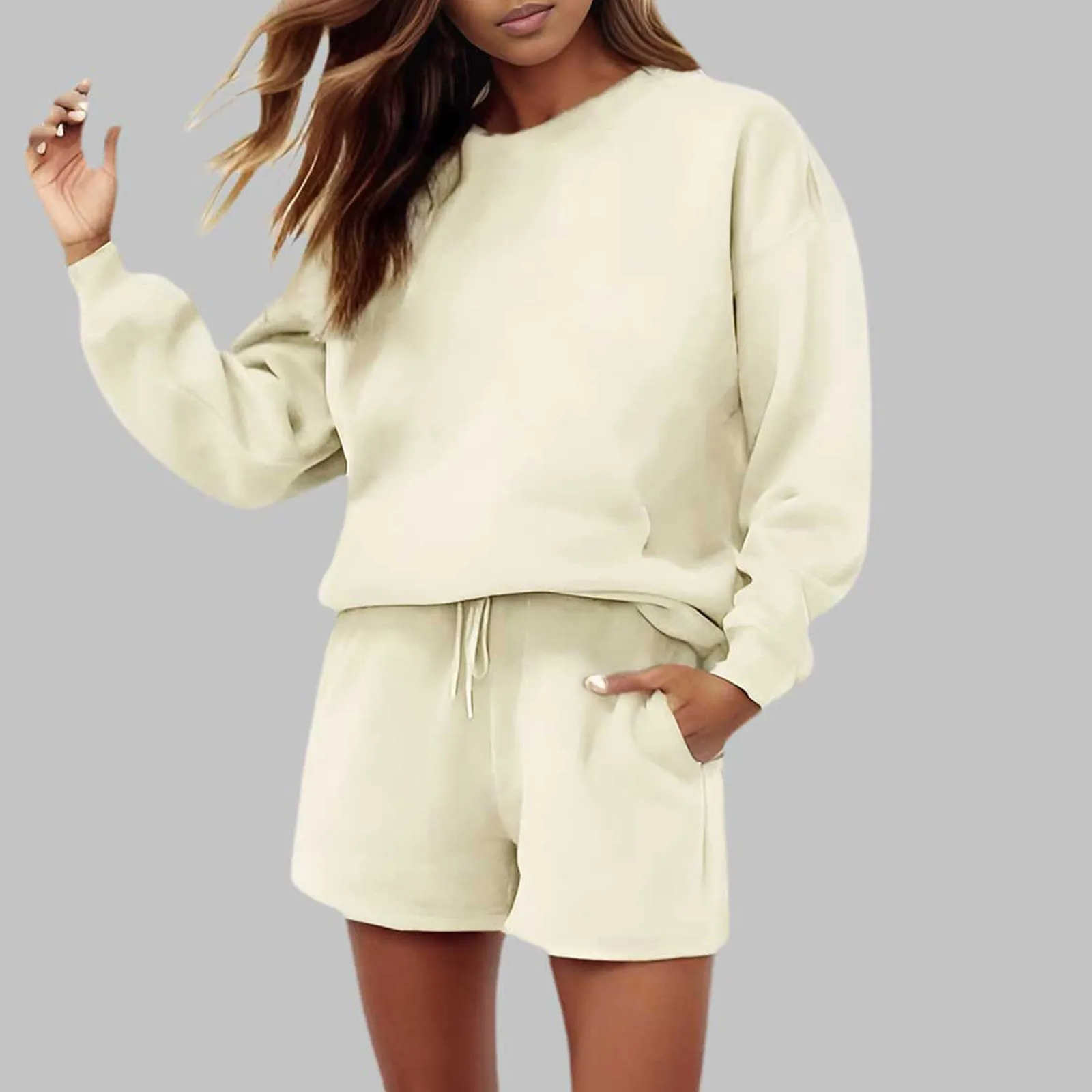 Женский теплый костюм из 2 предметов, Повседневный пуловер с длинным рукавом и шорты с высокой талией, Осень-зима 2023 
Женский теплый костюм из 2 предметов, Повседневный пуловер с длинным рукавом и шорты с высокой талией, Осень-зима 2023