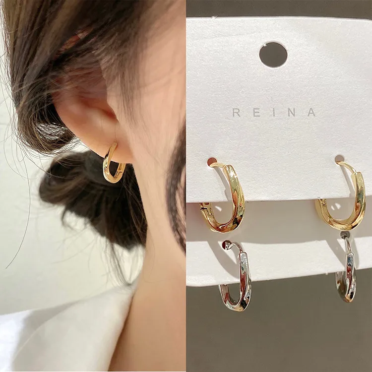 Instagram Hoop Earrings 2022 New Stylish And Simple Gold Earrings With Fall/winter Studs
Instagram Hoop Earrings 2022 New Stylish And Simple Gold Earrings With Fall/winter Studs