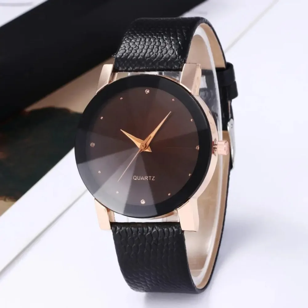 Stylish Casual High Quality Lady Simulation Snakeskin Belt Watch Student Lady Sport Full Diamond Decorative Clock Retro
Stylish Casual High Quality Lady Simulation Snakeskin Belt Watch Student Lady Sport Full Diamond Decorative Clock Retro