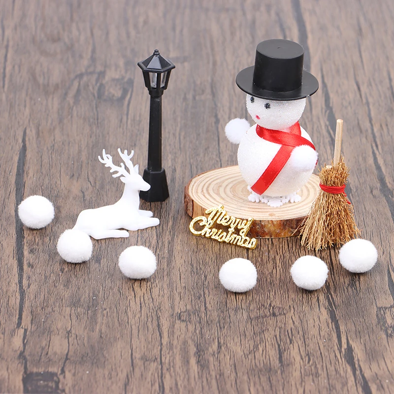 Лидер продаж, 1 комплект, украшение для кукольного домика, Рождественская елка, снеговик, лось, уличное освещение, елка, Снеговик «сделай сам... 
Лидер продаж, 1 комплект, украшение для кукольного домика, Рождественская елка, снеговик, лось, уличное освещение, елка, Снеговик «сделай сам...