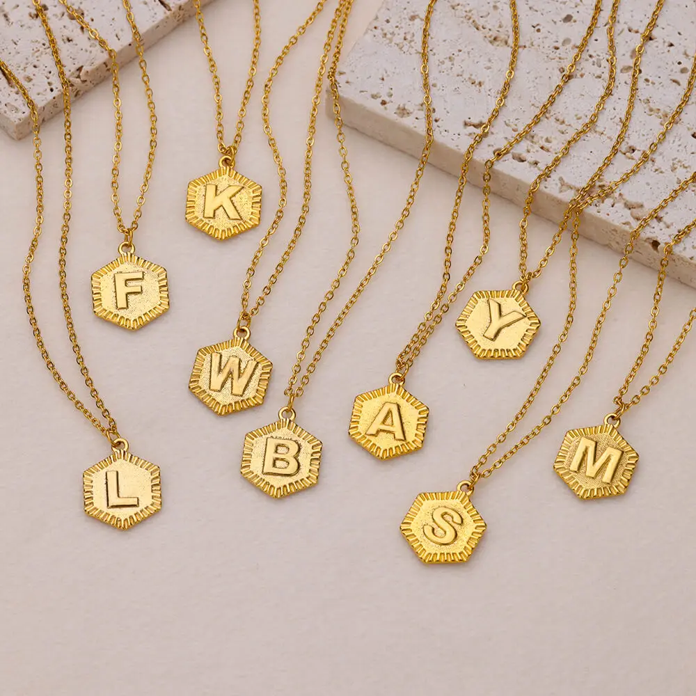 Women 26 Letter Necklace Stainless Steel A-Z Letters Pendant Chain Necklaces for Girls Vintage Gifts Aesthetic Designer Jewelry
Women 26 Letter Necklace Stainless Steel A-Z Letters Pendant Chain Necklaces for Girls Vintage Gifts Aesthetic Designer Jewelry