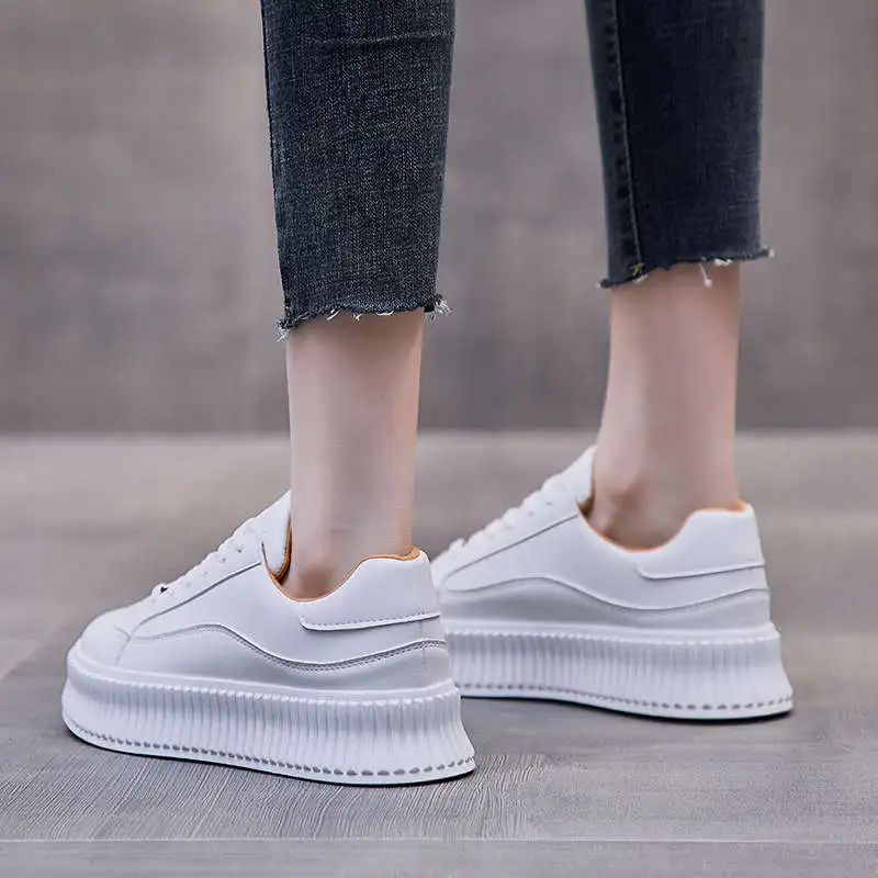Sapato White Sports Shoes Most Popular Style Lights Sneakers Most Popular Style Woman Sport No-Leather Running Shoes Net Tennis
Sapato White Sports Shoes Most Popular Style Lights Sneakers Most Popular Style Woman Sport No-Leather Running Shoes Net Tennis