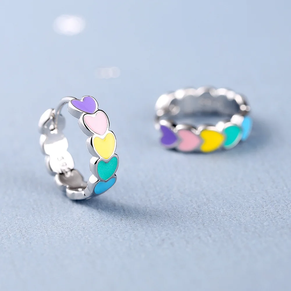 1Pcs Fashion Multicolor Rainbow Earrings Enamel Heart Hoop Earrings Elegant Simple Style Round Earrings For Women Gifts Jewelry
1Pcs Fashion Multicolor Rainbow Earrings Enamel Heart Hoop Earrings Elegant Simple Style Round Earrings For Women Gifts Jewelry