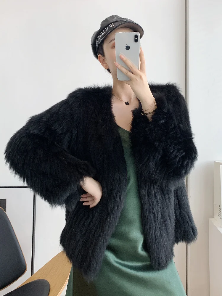 Natural Fox Woven Jacket Women High-end Solid Color Fashion V-neck Elegant Fluffy Warm Winter Real Fur Coats
Natural Fox Woven Jacket Women High-end Solid Color Fashion V-neck Elegant Fluffy Warm Winter Real Fur Coats