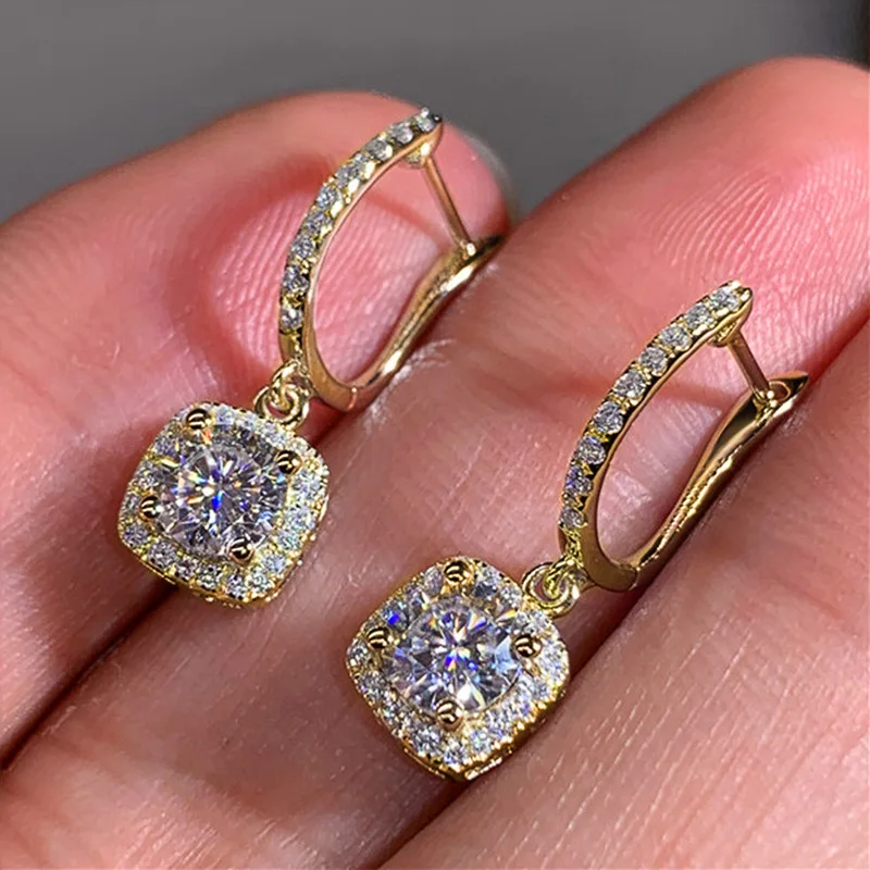 European and American Fashion 2023 New Micro Inlaid Zircon Versatile Ear Buckles Wholesale Women and Jewelry Wedding Banquets
European and American Fashion 2023 New Micro Inlaid Zircon Versatile Ear Buckles Wholesale Women and Jewelry Wedding Banquets