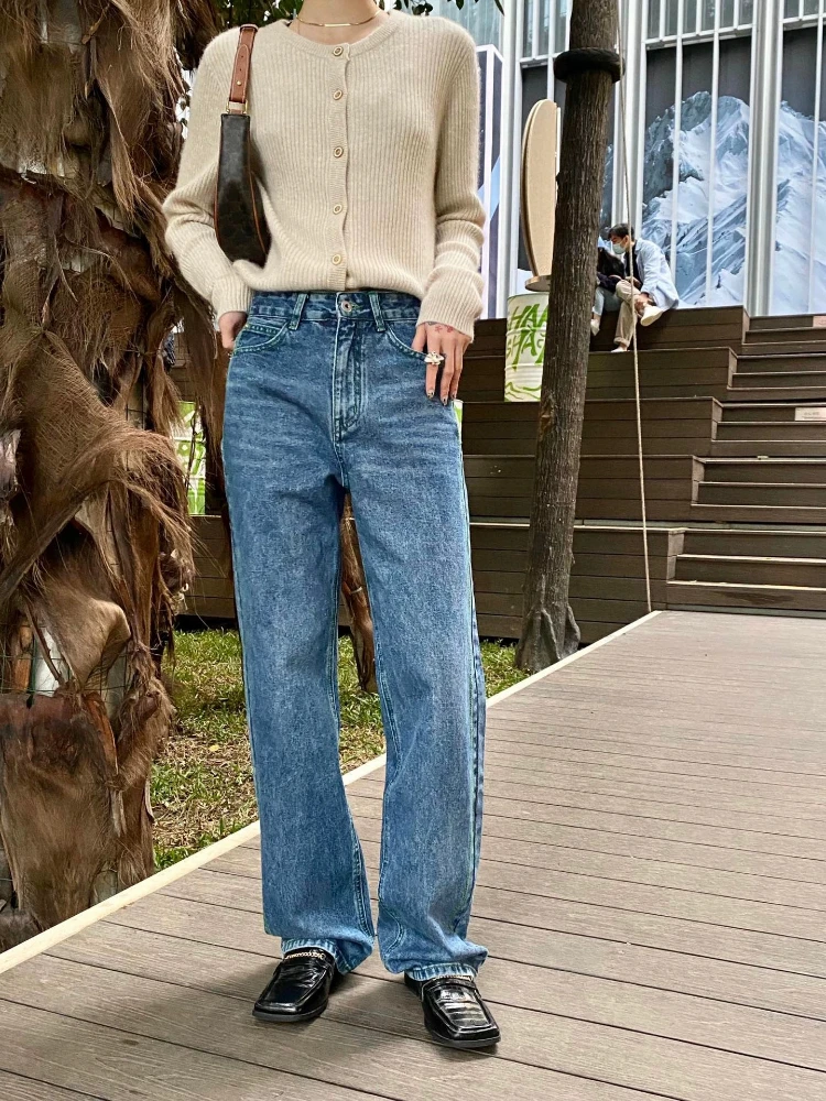 Women Jeans Pants 2022 Spring and Summer New Stitching Green Cloth Label Pocket Straight Wide Leg Jeans Women Casual Trousers
Women Jeans Pants 2022 Spring and Summer New Stitching Green Cloth Label Pocket Straight Wide Leg Jeans Women Casual Trousers