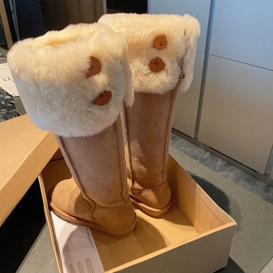 Long tube snow boots for women in 2023, new thick soled knee length boots, winter plush and thickened high tube warm cotton shoe
Long tube snow boots for women in 2023, new thick soled knee length boots, winter plush and thickened high tube warm cotton shoe