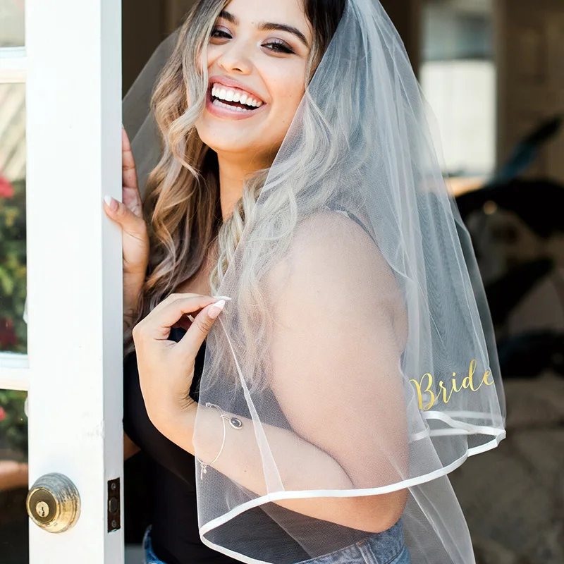 Bride white short Veil With Comb Wedding beach pool Bachelorette hen Party Bridal Shower decoration gift present Photo props
Bride white short Veil With Comb Wedding beach pool Bachelorette hen Party Bridal Shower decoration gift present Photo props