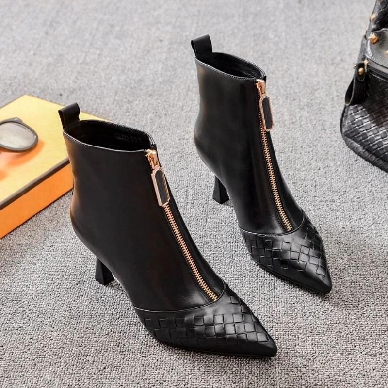 Botas Mujer New Winter Boots Women Shallow Round Toe Women's Boots Thin Heels Zip Ankle Boots Pu Leather Zapatos De Mujer E523
Botas Mujer New Winter Boots Women Shallow Round Toe Women's Boots Thin Heels Zip Ankle Boots Pu Leather Zapatos De Mujer E523