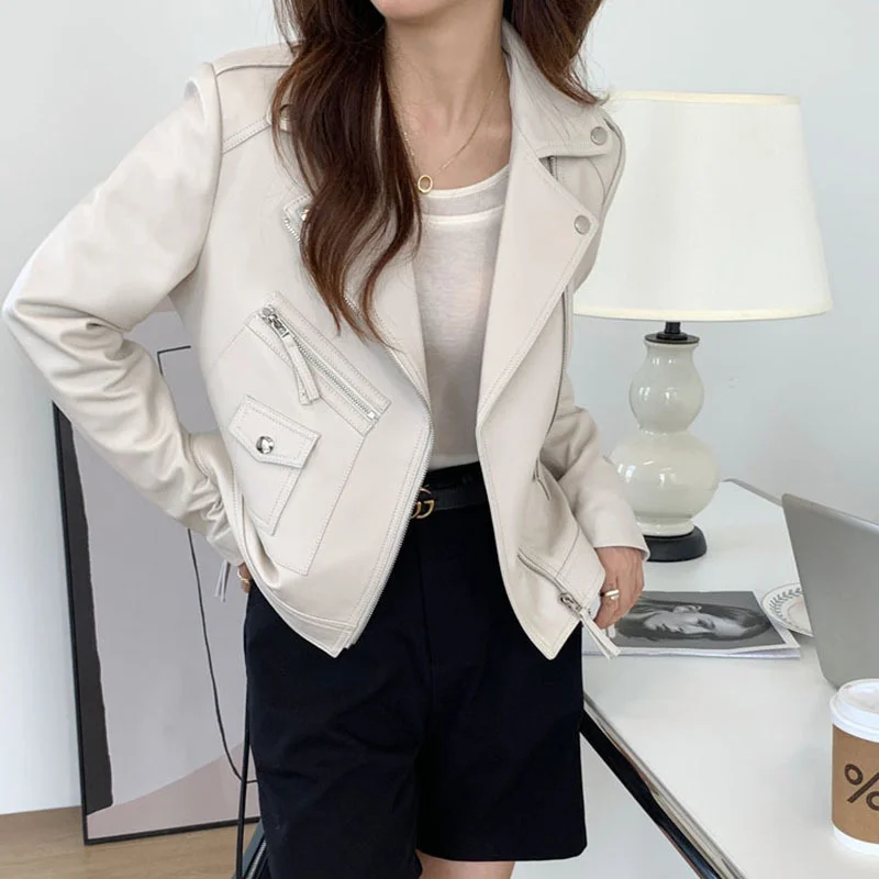 New 2023 Spring Coat Women's Short Slim Suit lapel Motorcycle Wear Irregular Zipper Streetwear Sheepskin Leather Jacket
New 2023 Spring Coat Women's Short Slim Suit lapel Motorcycle Wear Irregular Zipper Streetwear Sheepskin Leather Jacket