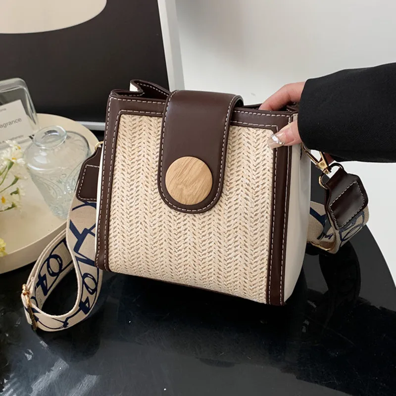 Fashion Crossbody Bags For Women 2023 Small Flap Handbags Female Shoulder Bag Casual Summer Bags Woven Straw Bag Travel Purses
Fashion Crossbody Bags For Women 2023 Small Flap Handbags Female Shoulder Bag Casual Summer Bags Woven Straw Bag Travel Purses