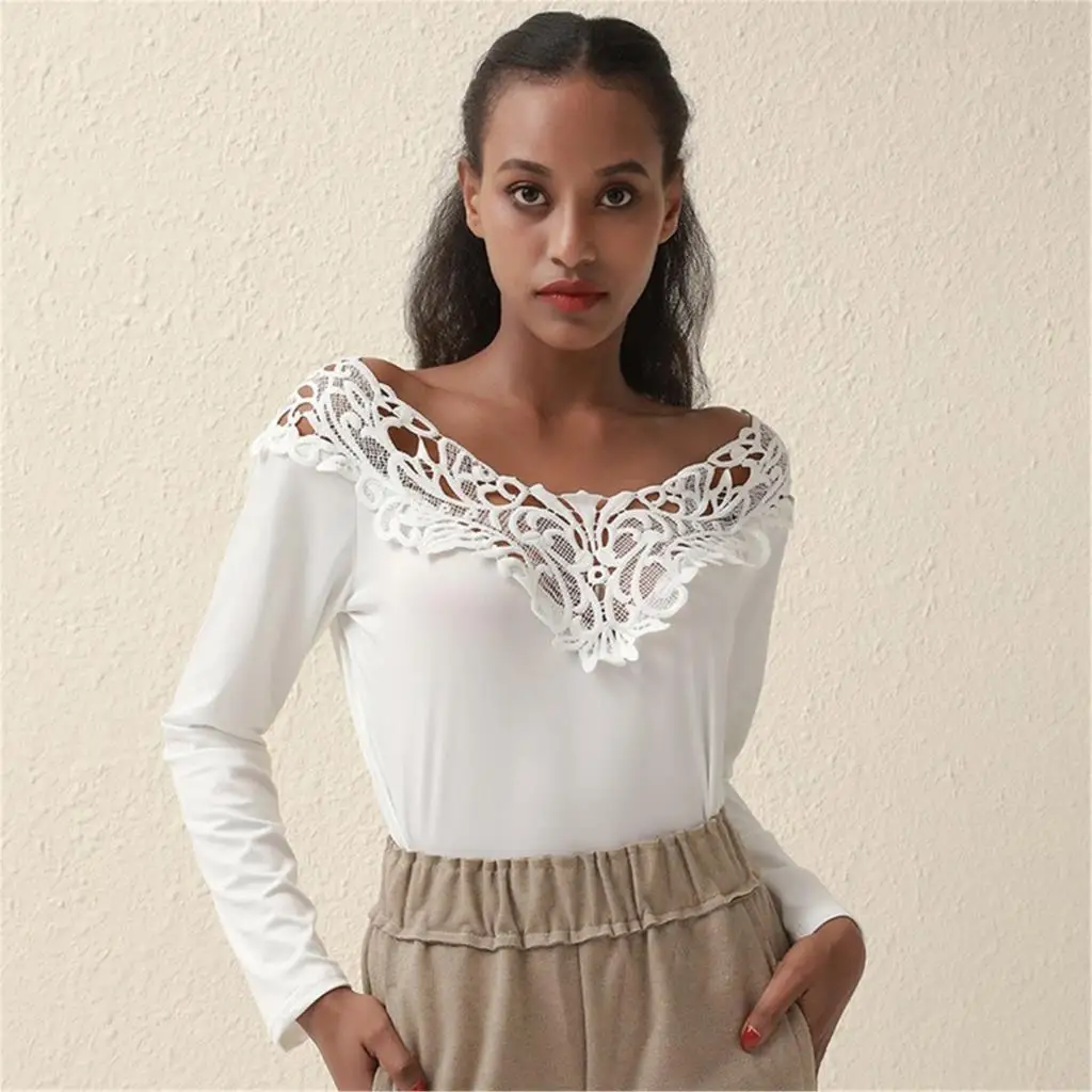 2020 New Cute Woman T-shirt Lace Patchwork Long Sleeve V-Neck T-Shirt Bottoming Shirt Cotton Female Long Sleeve T-Shirt
2020 New Cute Woman T-shirt Lace Patchwork Long Sleeve V-Neck T-Shirt Bottoming Shirt Cotton Female Long Sleeve T-Shirt