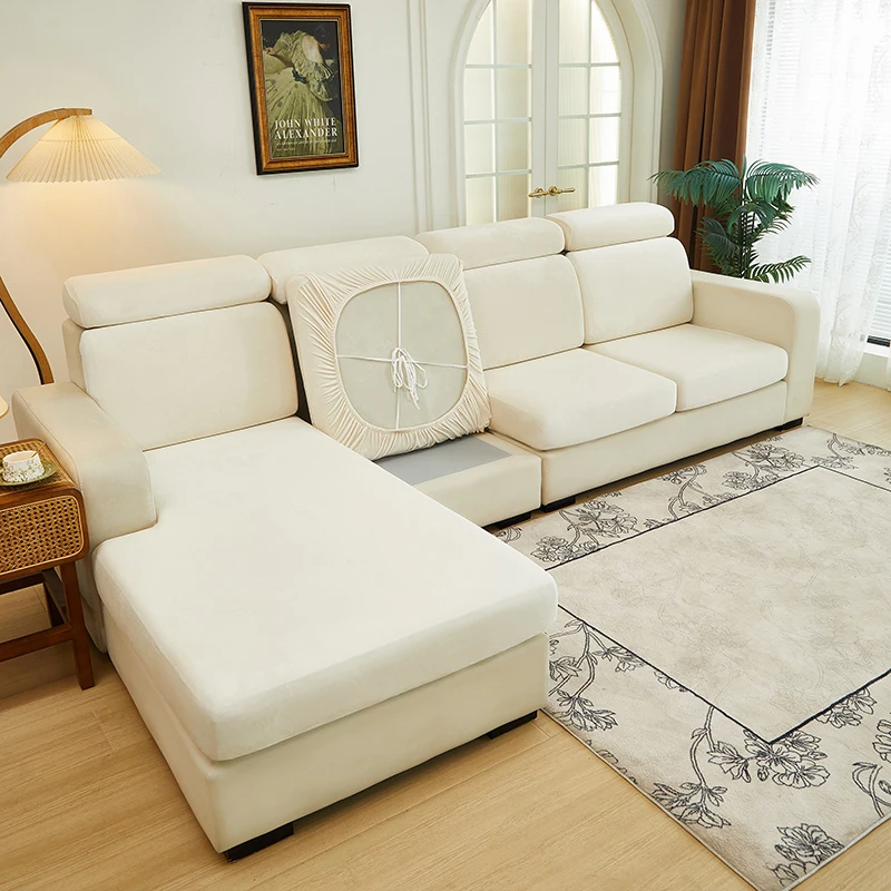 Бархатный чехол для дивана S-EMIGA
Бархатный чехол для дивана S-EMIGA