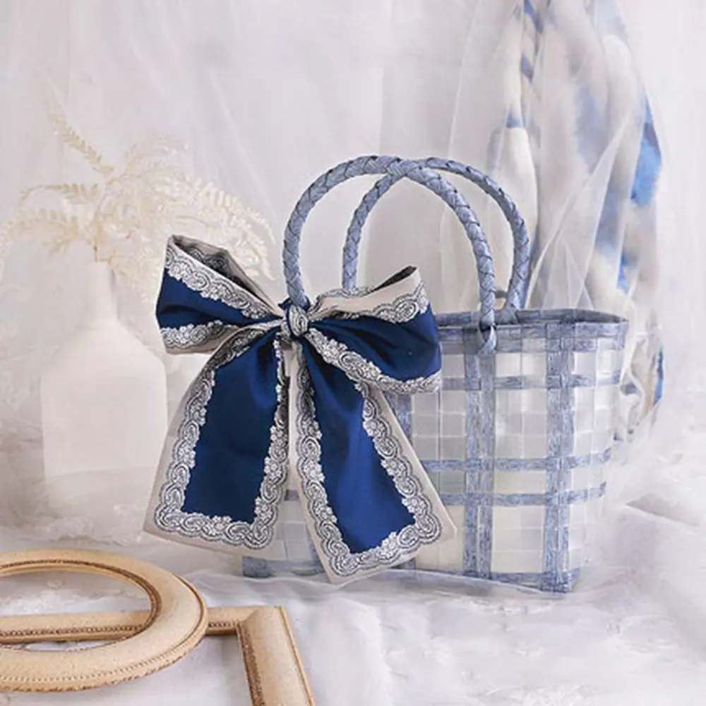 Creative 1 pcs Gift Packing Imitation Rattan with Bowknot Lace Flower Basket Woven Bag Wedding Decor Handbag
Creative 1 pcs Gift Packing Imitation Rattan with Bowknot Lace Flower Basket Woven Bag Wedding Decor Handbag