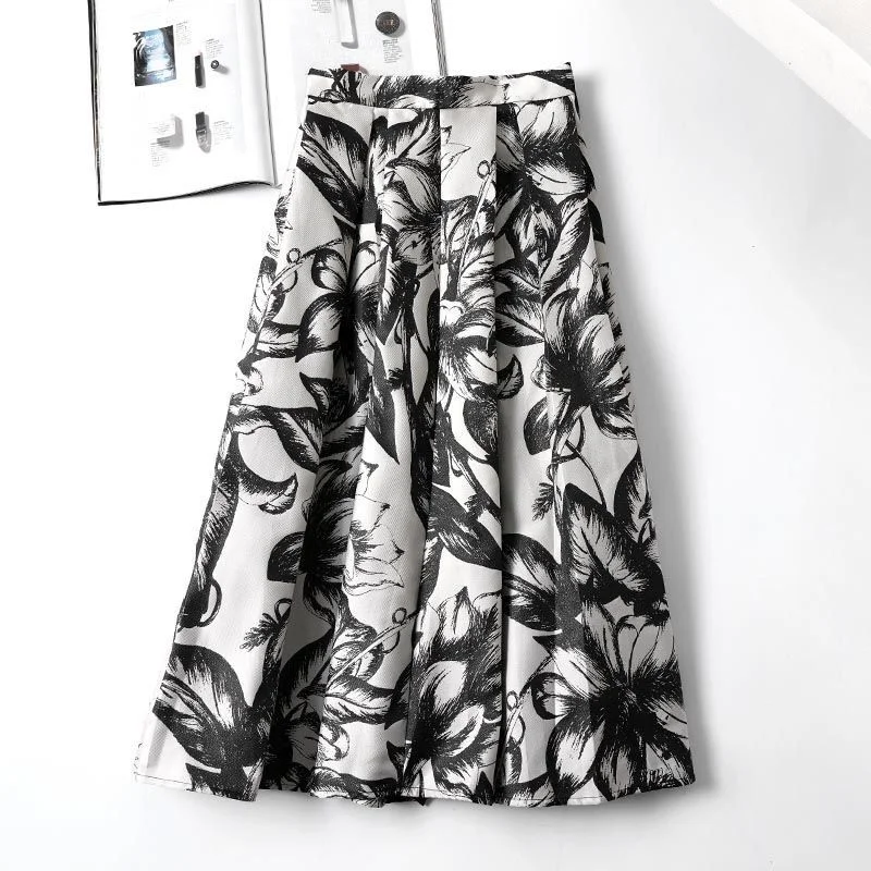 Black and white ink print skirt for women medium length skirt 2023 new imitation silk pleated skirt retro a skirt female tops
Black and white ink print skirt for women medium length skirt 2023 new imitation silk pleated skirt retro a skirt female tops