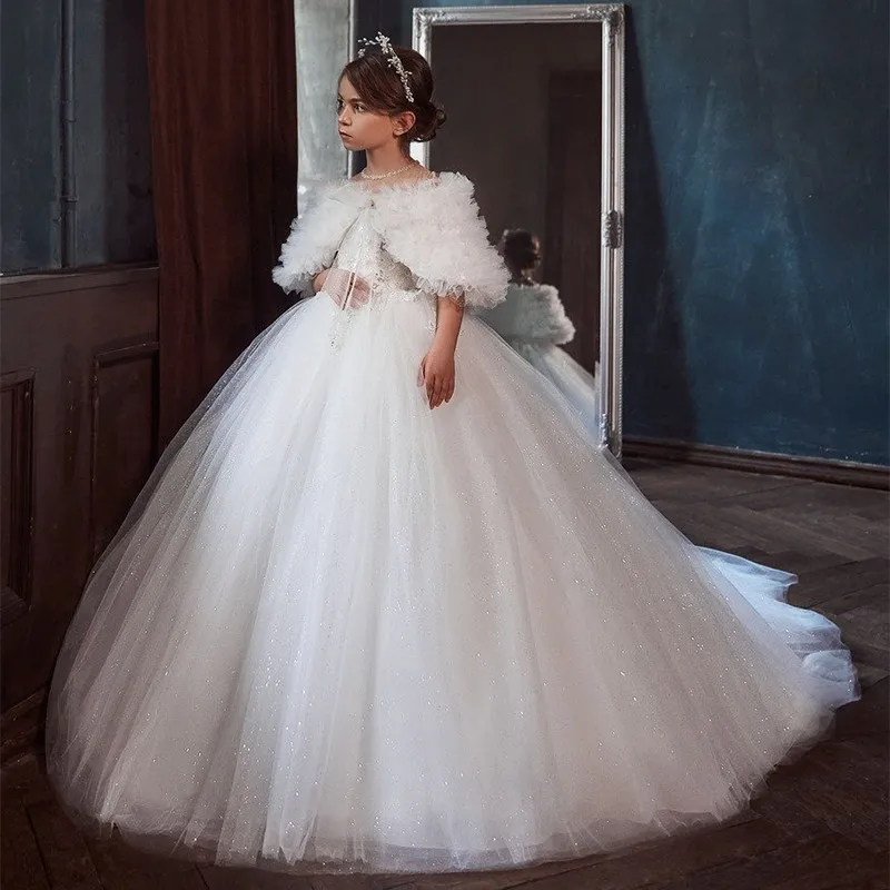 Children's Plush Shawl DressFlower Girl Dresses For Weddings With Capped Sheer Neck Appliques Lace Cupcake Pageant Dress
Children's Plush Shawl DressFlower Girl Dresses For Weddings With Capped Sheer Neck Appliques Lace Cupcake Pageant Dress