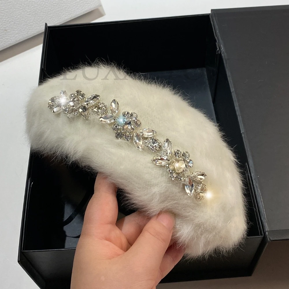 Французский Парижский берет из кроличьей кожи Модная восьмиугольная шапка осень и зима новая теплая шапка художника Женская Роскошная
Французский Парижский берет из кроличьей кожи Модная восьмиугольная шапка осень и зима новая теплая шапка художника Женская Роскошная