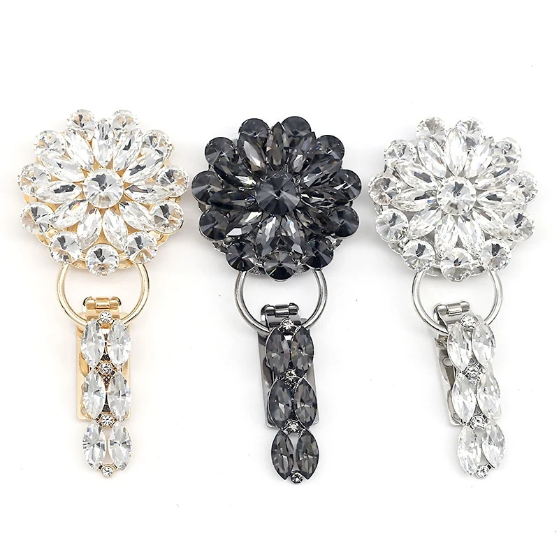 High quality Fur coats buckles mink button made of Zinc Alloy,Rhinestone decorative metal Buckles. Fur coat accessories
High quality Fur coats buckles mink button made of Zinc Alloy,Rhinestone decorative metal Buckles. Fur coat accessories