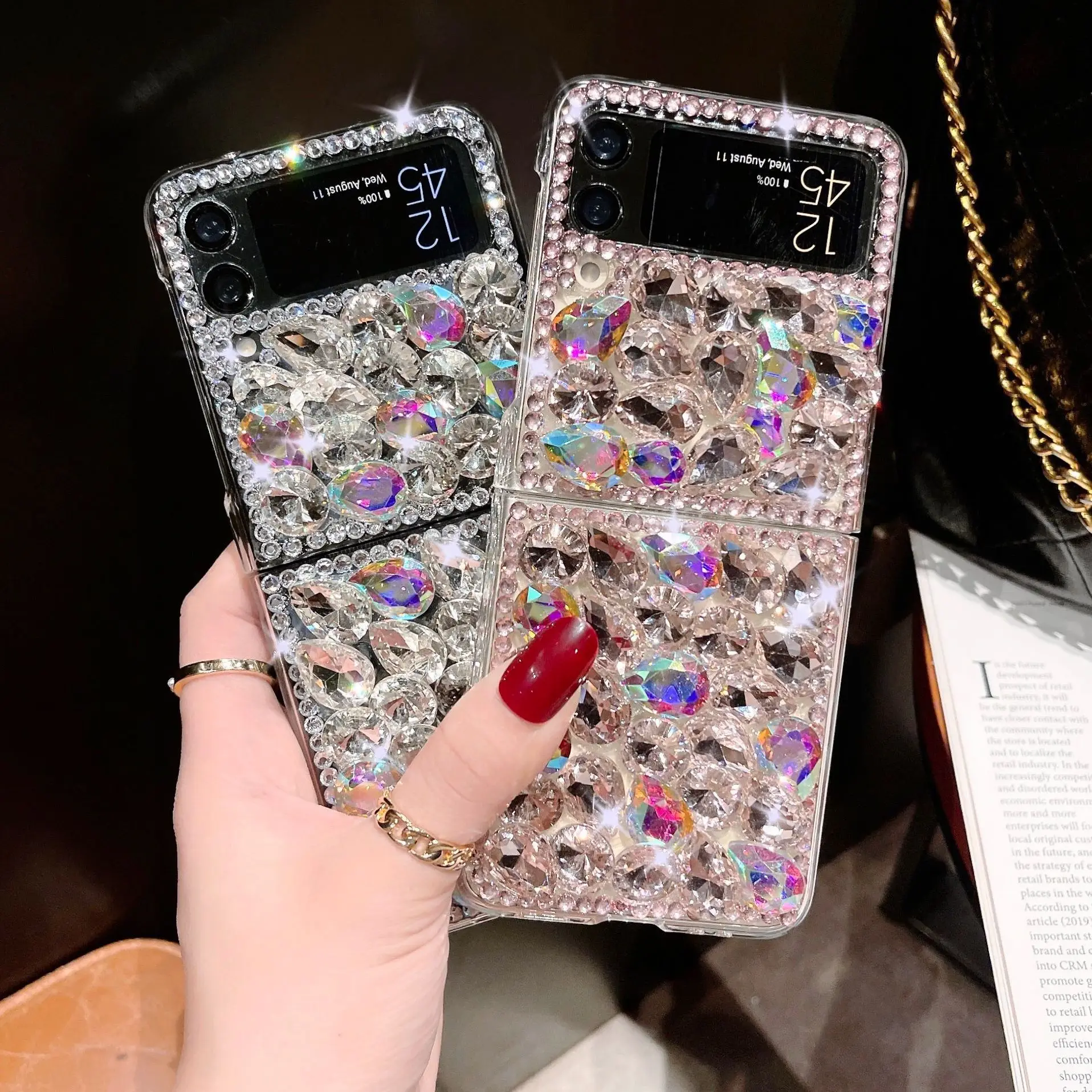 Zflip4 Bling Diamond Phone Case For Samsung Galaxy Z Flip 4 5G Zflip3 ZFlip5 Luxury Glitter Rhinestone Silver Color Back Cover
Zflip4 Bling Diamond Phone Case For Samsung Galaxy Z Flip 4 5G Zflip3 ZFlip5 Luxury Glitter Rhinestone Silver Color Back Cover