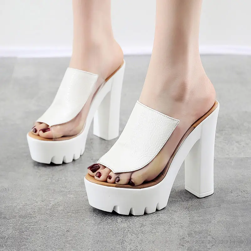 High Heel Slippers Women's Outer Wear Patent Leather Chunky Heel Thick Bottom Waterproof Platform Transparent Peep-Toe Slippers
High Heel Slippers Women's Outer Wear Patent Leather Chunky Heel Thick Bottom Waterproof Platform Transparent Peep-Toe Slippers