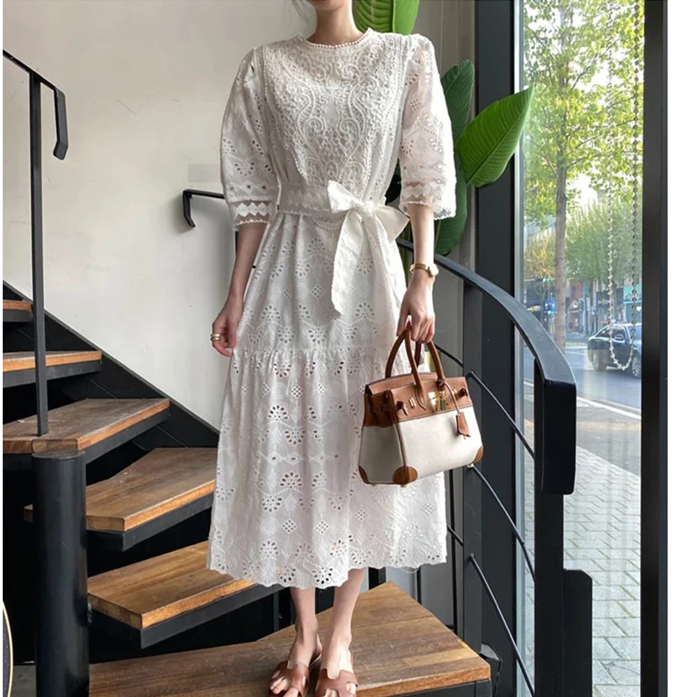 SuperAen 2022 Summer Lace Puff Sleeve Lace-up Mid Calf A Line Casual White Dress for Women 
SuperAen 2022 Summer Lace Puff Sleeve Lace-up Mid Calf A Line Casual White Dress for Women