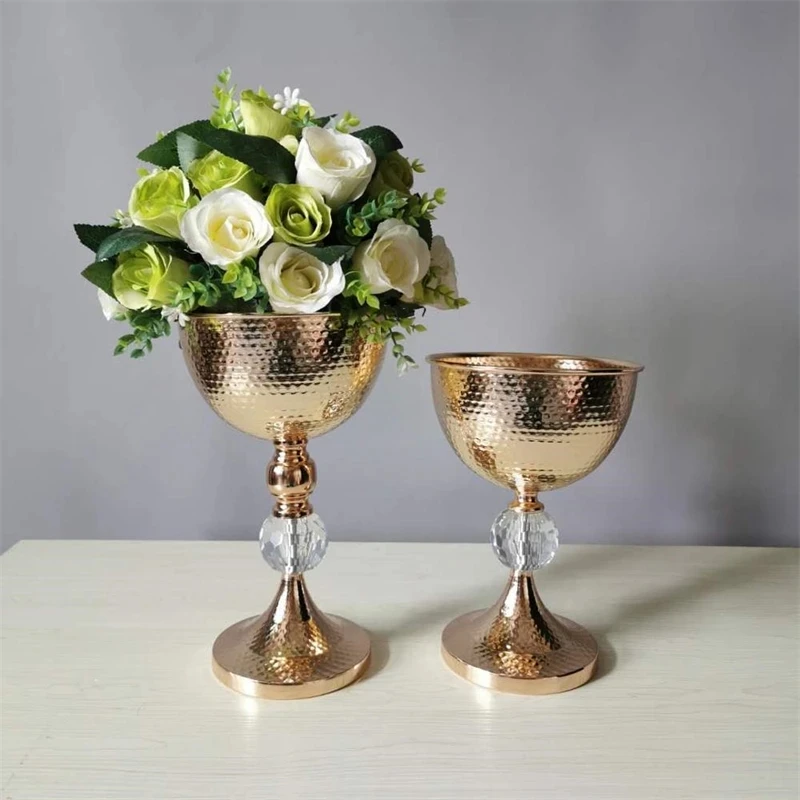 10 sets Gold Vase Metal Tabletop Pot Flower Road Lead Wedding Table Centerpiece Flowers Vases For Home Party Decoration
10 sets Gold Vase Metal Tabletop Pot Flower Road Lead Wedding Table Centerpiece Flowers Vases For Home Party Decoration