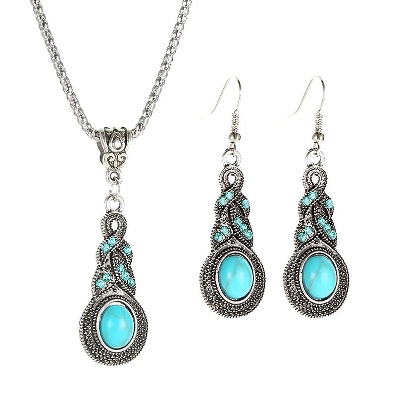 New Ladies Jewelry Set Earrings Necklace Two Piece Vintage Pattern Inlaid Turquoise Hot Sale Boho Personality Accessories
New Ladies Jewelry Set Earrings Necklace Two Piece Vintage Pattern Inlaid Turquoise Hot Sale Boho Personality Accessories